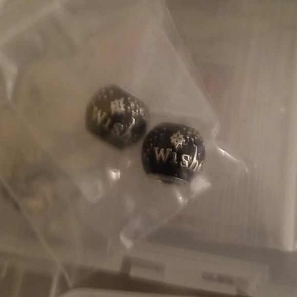 NWOT PANDORA/DISNEY EXCLUSIVE WISHES FIREWORKS - Picture 2 of 3